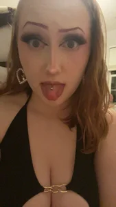 emsiebabes's XXX Nude Photo 2