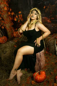 KYLIE_JONES6 Trick or treat🎃… You decide 😈 Pic 5