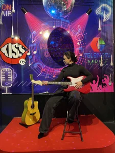 LindsayDeeeA day at 3D museum图片 6