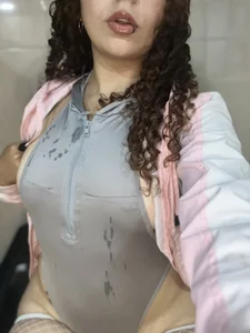 ZoeVixen Public Bilde 3