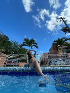 Camilavill Picsina 🫦 Foto 5