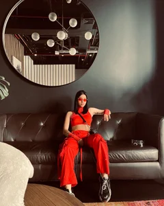 BM de Gangster_Girl  2 photos