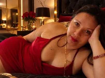 MadisonnGracee red seduction Immagine  2