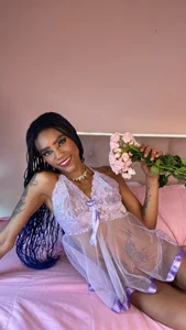 Samantha_spike2a brunette to daydream about💕 Bild