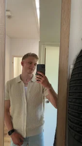 Elias_Veins Public Pic 4