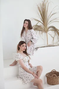 Lovely besties🎈 de EarleneGoreham  5 Imagens