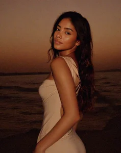 Calyselen Public Foto 2