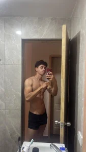 Asher_cock's photo