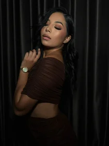 CharlotteGraay Iresistible desire.🤎 Bilde