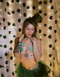 mila_katts Saint Patrick 🍀 Pic 9