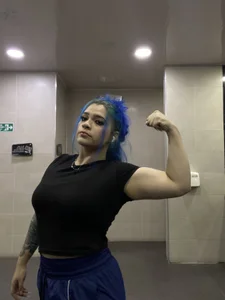 AzulSuccubus I wanna be Muscle Mommy Εικόνα 9