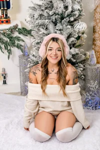 ashleyvalirya MERRY CHRISTMAS Poză 2