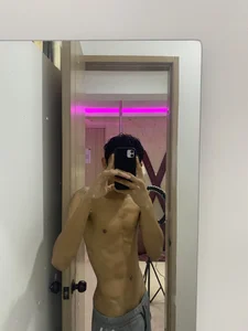 SKINNY_BOYXXX kullanıcısının Flaquito🫦📍 albümü -  fotoğraf