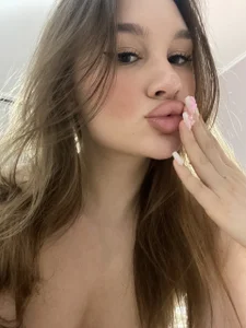sofilovelove Public Pic 2