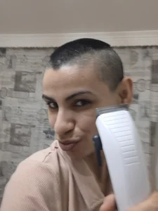 hotSANDRA_STARR 🤪🤪🤪😗😗happy EASTER🤣🪮🪒🧴🧼🧹🪠 Pic