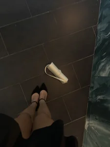 Hornyholly__ Vine and heels! Pic 2