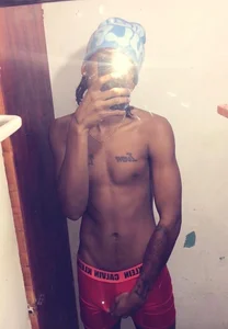 latin_kay1 Public Foto 2