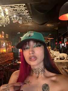 SharaRoss1 GREEN DAY Pic 6