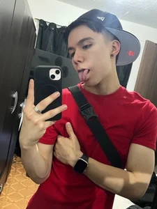 alanblack1 🥰 Pic 2