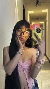 Hi love , Do you like how I look with glasses? 👓💖 de Alahia_pink_ Foto 5