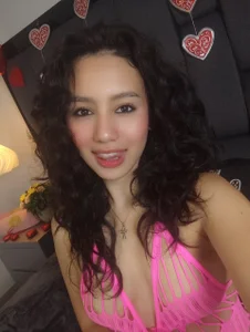 Love mode: ON 💘 od Calipso_Parisi  7 snímek