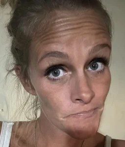 vixendoll87 Just me ❤️💋❤️  2টি ছবি