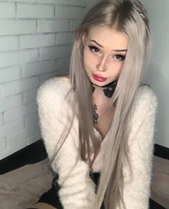 Emmabunnys Public Pic 3