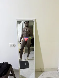 Ebanhot About me Foto 5