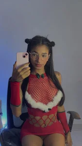 ScarletEvanss_ Christmas is time ♥🧑🏽‍🎄🎊 صورة واحدة|ScarletEvanss_ Christmas is time ♥🧑🏽‍🎄🎊 صورتان|ScarletEvanss_ Christmas is time ♥🧑🏽‍🎄🎊  4 صور|ScarletEvanss_ Christmas is time ♥🧑🏽‍🎄🎊  4 صورة