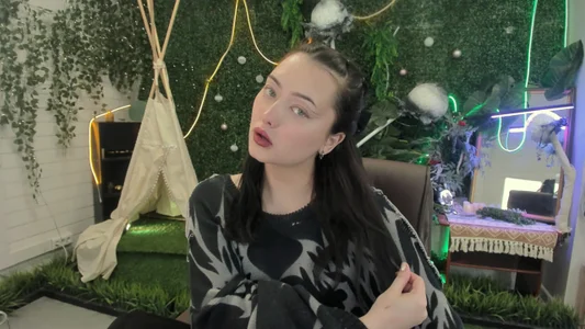 annadoyle i am Flora 사진