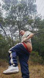 Decker_Velvett Exhibitionism in the park Pic