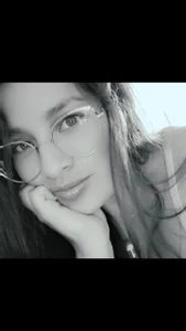 Public de Neve_Collins  7 photos