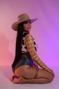 molly_lovee_ A pretty cowgirl 👢 Bilde 4