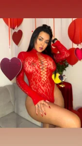 Lea_gray_ Public slika 3
