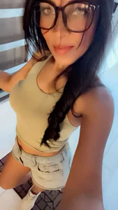 Naugthy-Milf's photo