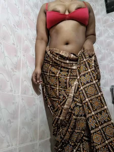 BigAss_sadvika Public Pic 4