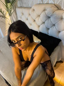 LesliePetit Public Billede 4