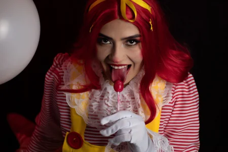 NahomyAdams You're such a cutie 🤡💖 Pic 2