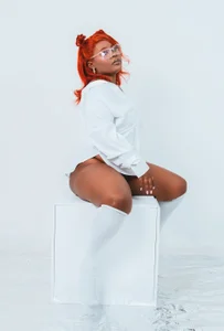 Rianamanson white is my favorite Pic 5