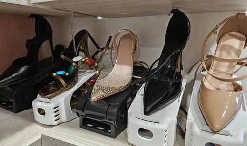 Orianna_reed_ boots and heels Poză 3