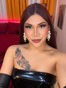 AsianLuna 🧿🧿 Pic