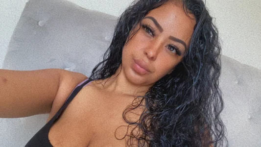 Me🤭 od 25kortnie  4 snímek