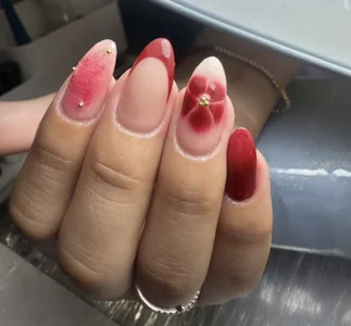 mia_cooper_24 My Nails 💅🏻 Pic 2