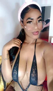 EvelynHeather Public Kuva 2