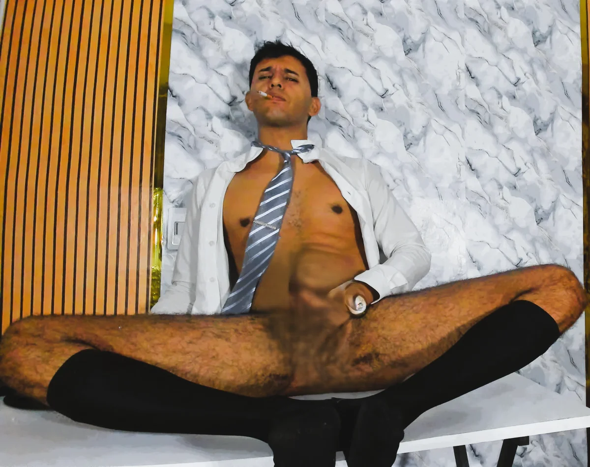 Hideintheoffice 热门图片 6226