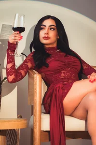 SHANONCLARK Made to provoke sighs 🔥 Foto 2