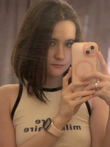 May de ReenaBeringer  4 Imagens