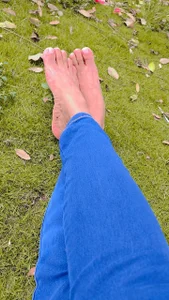 Lucia_Spear summer relax 🤳 Pic