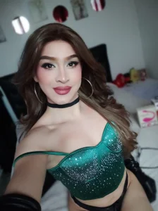 LunadoolのSexyの枚の写真