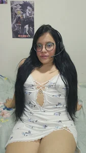 Karenfunny a sexy to improve the moment.  8টি ছবি